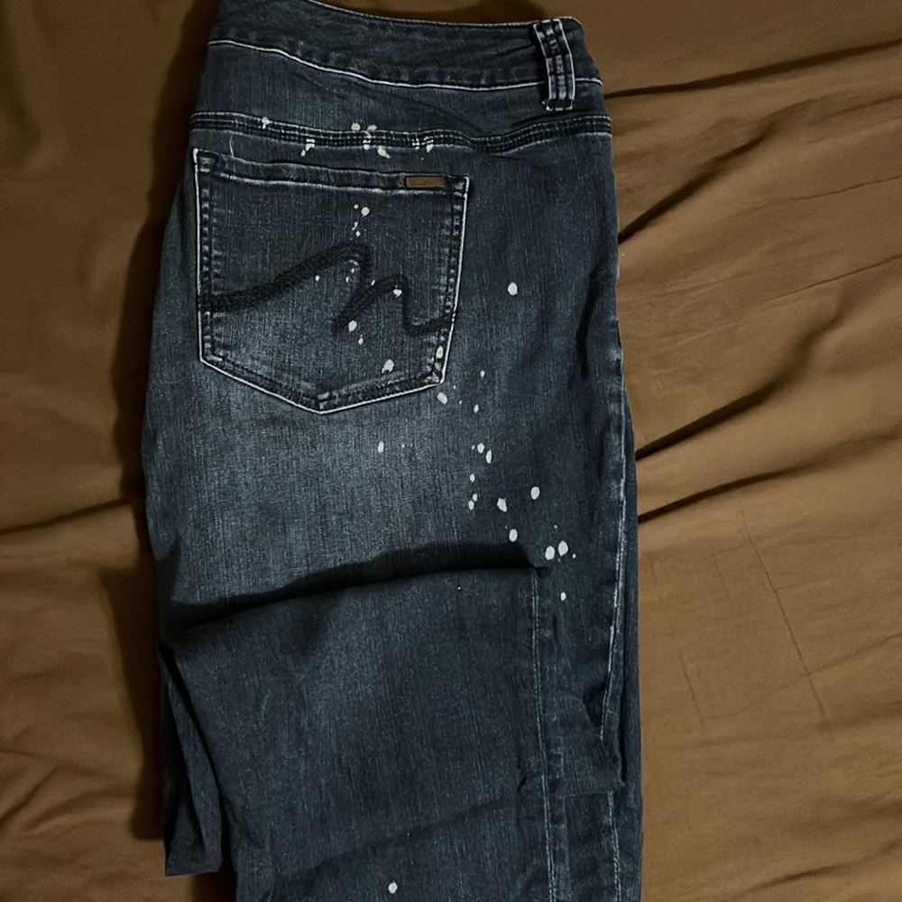 7-Speckled Jeans - Picture 4 of 4